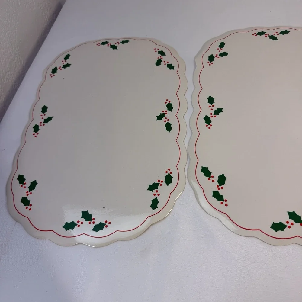 6 Vintage Placemat Set Holly Berry Christmas Holiday Oval Vinyl MCM Granny Core
